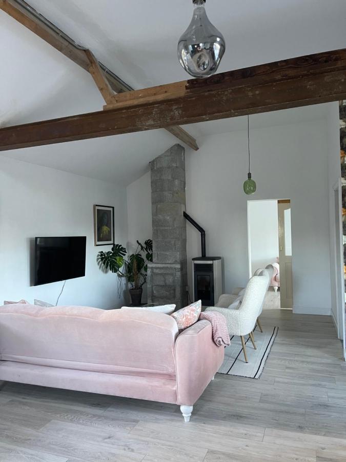 Apartamento Cosy With Fire Stove
